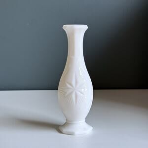 Vintage 1950s White Milk Glass Small 7" Tall Starburst Bud Vase Octagon Pedestal